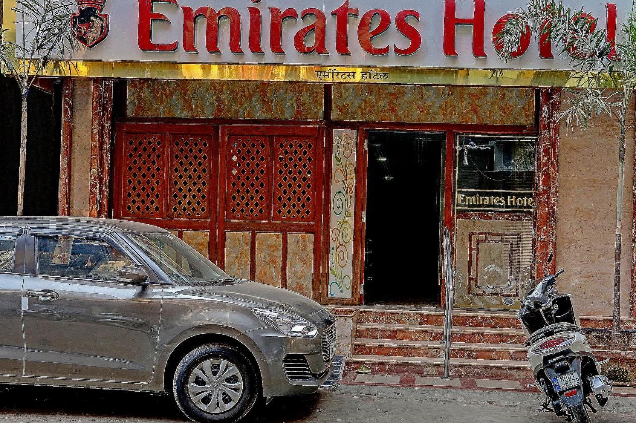 Capital O 79386 Hotel Emirates Bombay Exterior foto